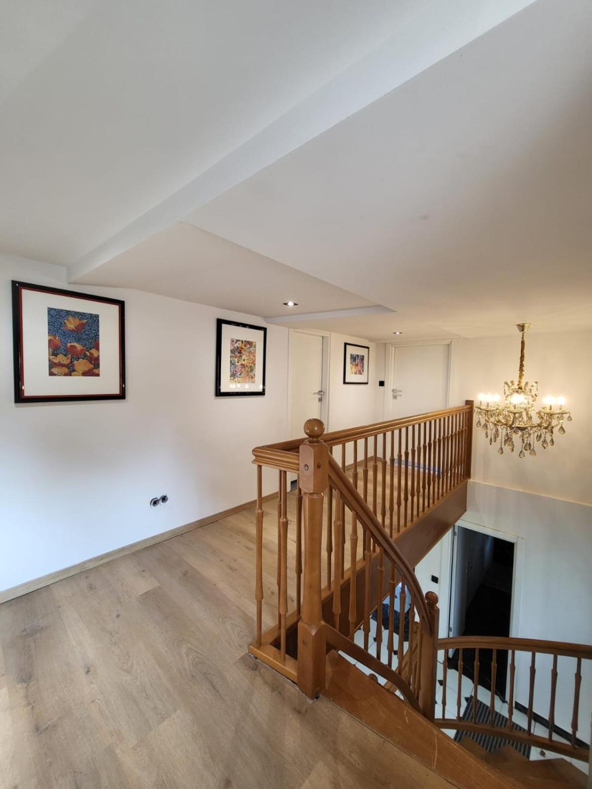 Ny-golden Apartments-dortmund Airport Appartement